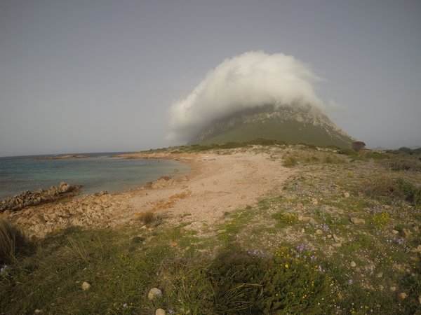 Cappello su Tavolara