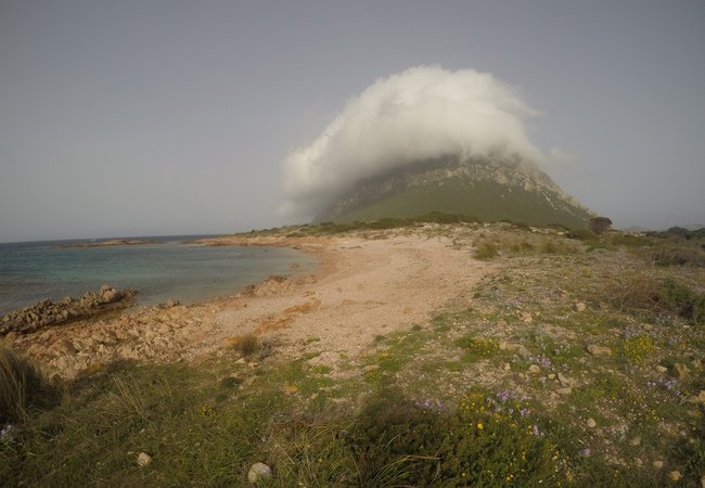 Cappello su Tavolara